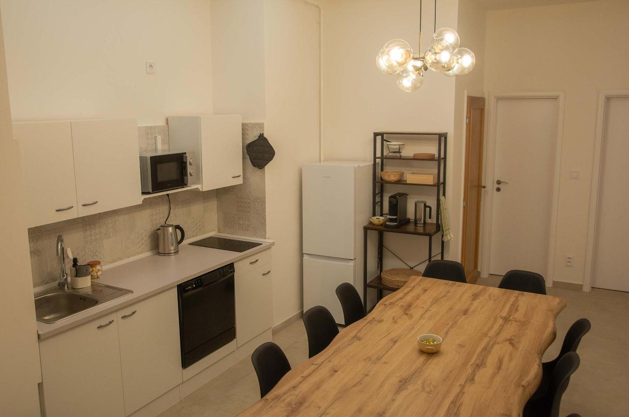 New City Centre Garden Apartment - Central Location Prága Kültér fotó